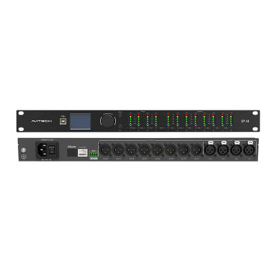 Cad iad na difríochtaí idir próiseálaí fuaime agus aimplitheoir cumhachta?